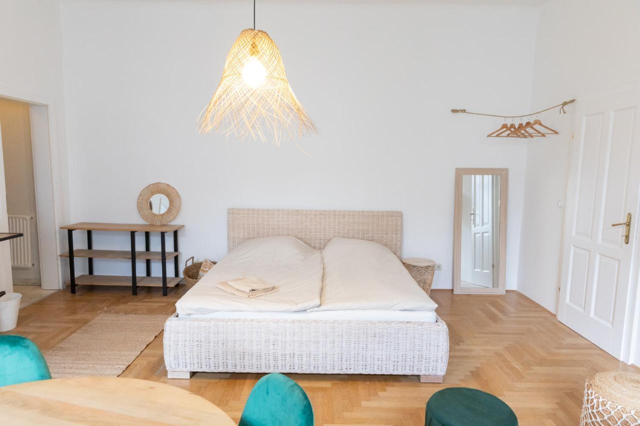 Design Apartments Near Mariahilferstrasse Вена Экстерьер фото