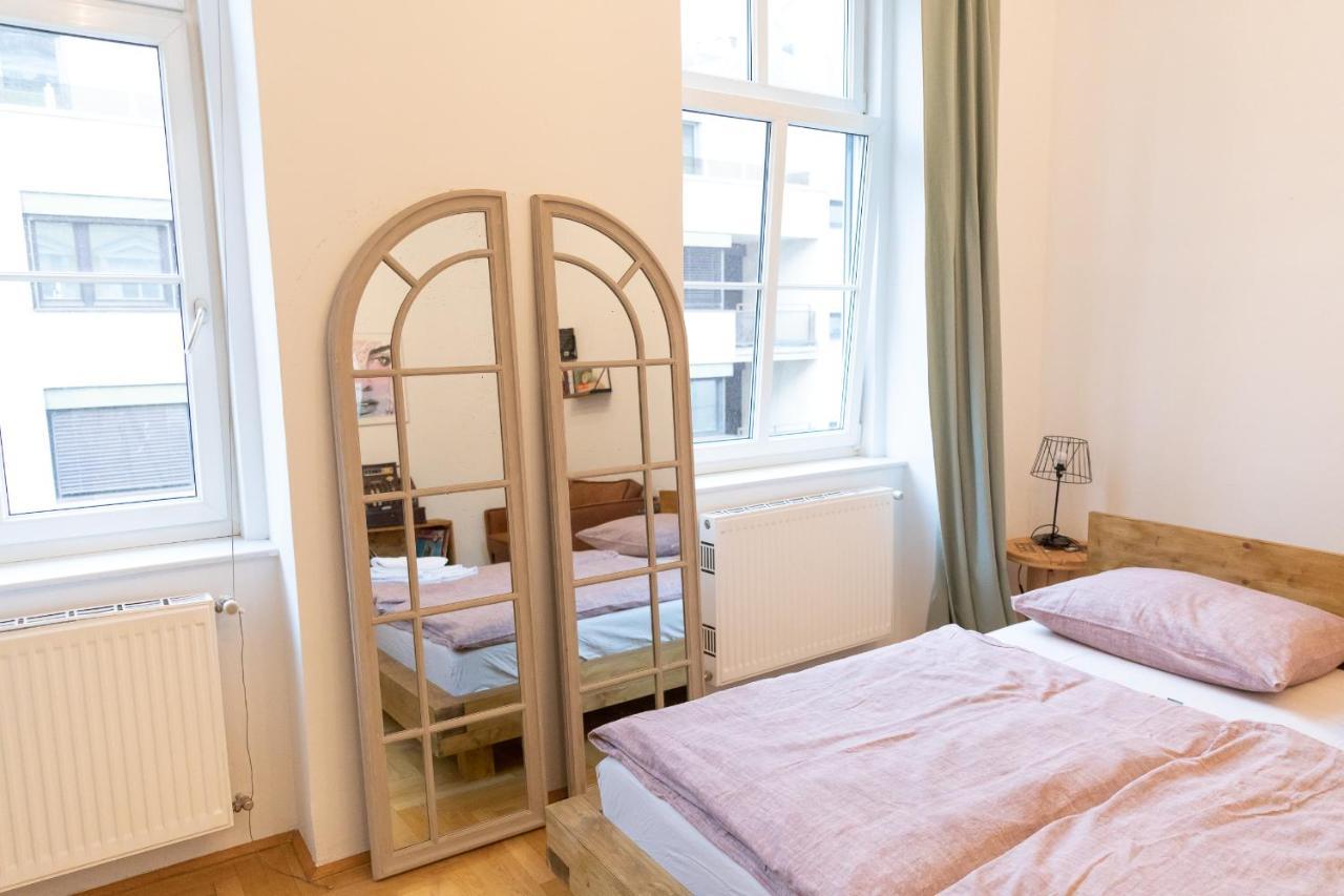 Design Apartments Near Mariahilferstrasse Вена Экстерьер фото
