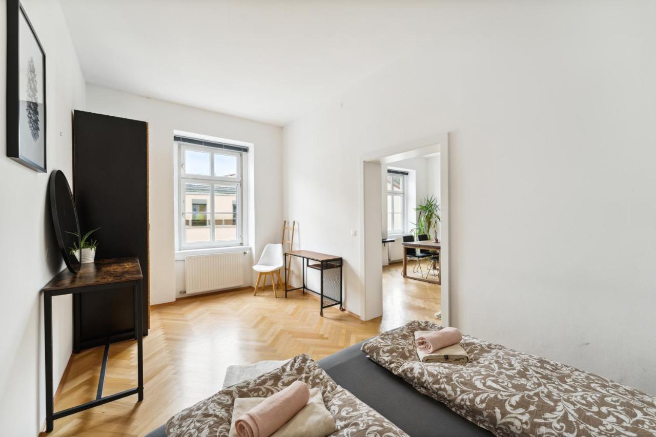 Design Apartments Near Mariahilferstrasse Вена Экстерьер фото